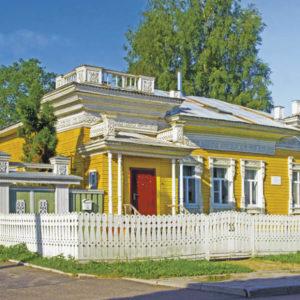 1 - Вологда. Дом Караулова  на ул. Маяковского, 9. © Фото А. А. Бобковой, 2022